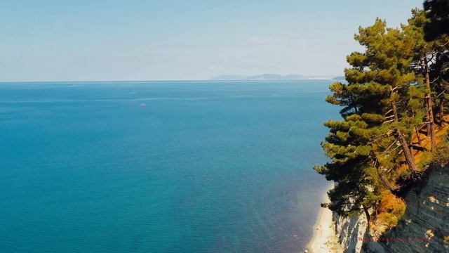 Геленджик - город курорт - природные достопримечательности c высоты птичьего полета смотреть онлайн