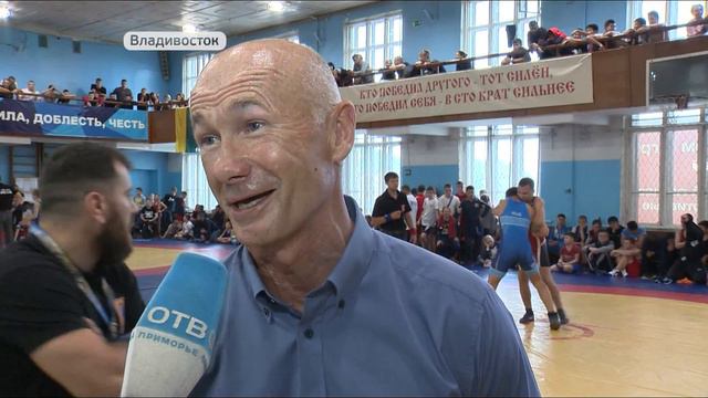 Турнир по греко-римской борьбе «Кубок у моря» прошел во Владивостоке смотреть онлайн