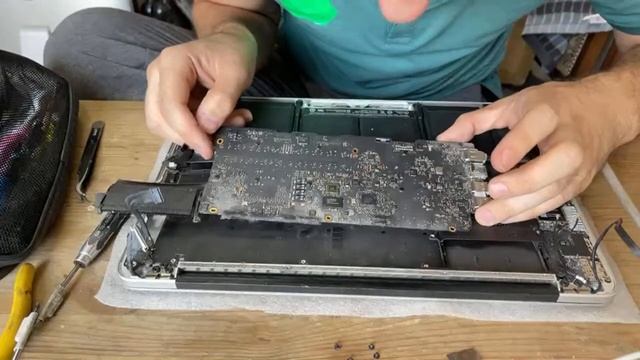 Залитик нет изображения MacBook Pro 13 Mid 2014 A1502 Стрим 05.08.2021