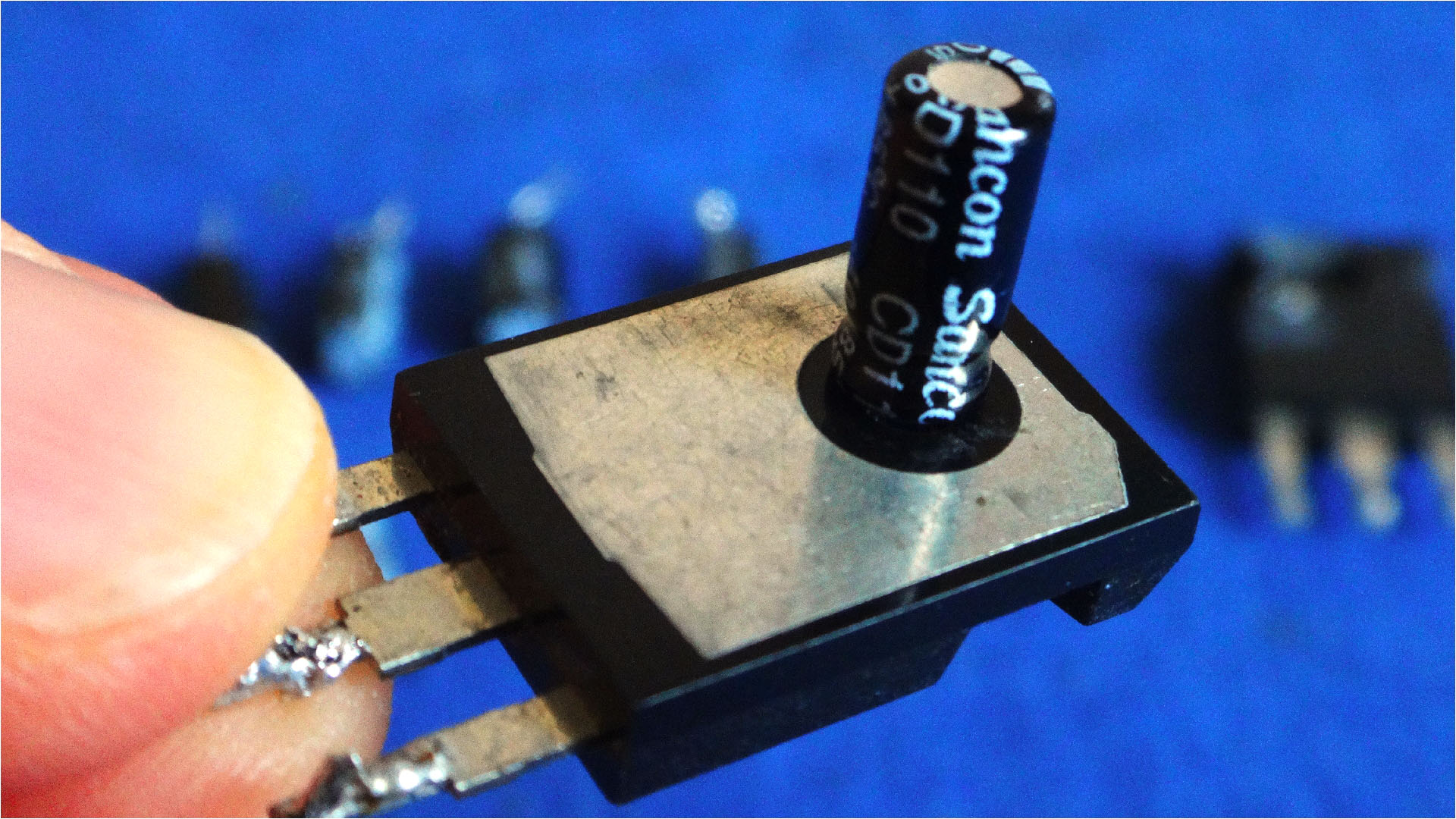 Секрет убивающий ИМПУЛЬСНЫЙ БЛОК ПИТАНИЯ объясняю подробно и наглядно Компанец Д А смотреть онлайн