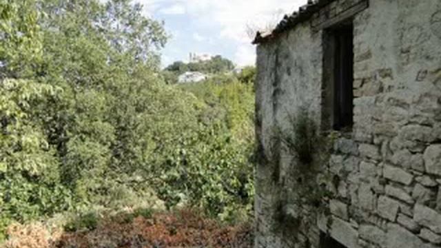 House to restore in San Valentino in Abruzzo Citeriore (Pescara) смотреть онлайн
