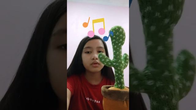 Let's watch Delayah reviewing her dancing cactus 🌵🌵 смотреть онлайн