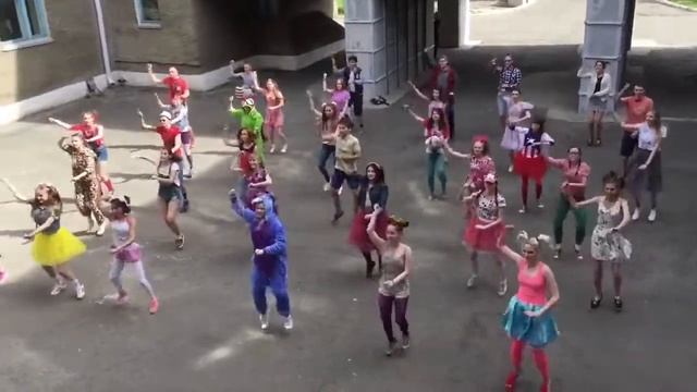 Флешмоб на День детства, выпуск 2017 смотреть онлайн