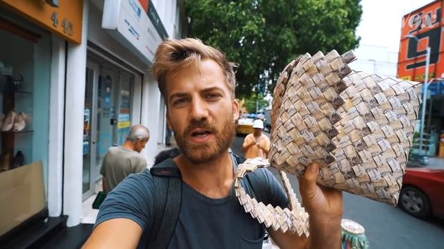 Why every Johnny Harris video goes viral смотреть онлайн