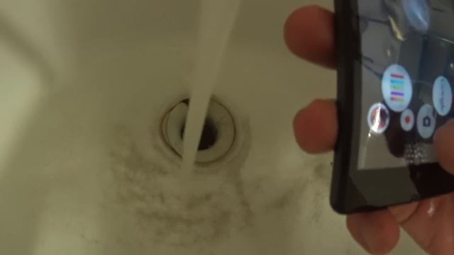 Sony M2 Aqua тест на воду смотреть онлайн