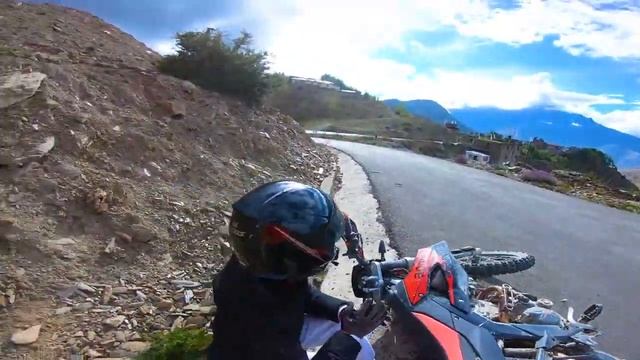 @MRB Vlogs git pranked in mustang ft Rider Binita смотреть онлайн