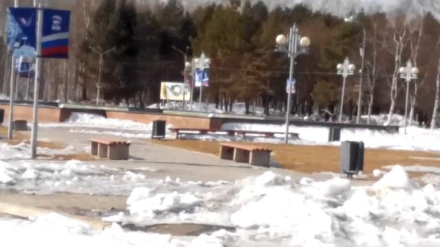 Набережная после зимы Комсомольск-на-Амуре смотреть онлайн