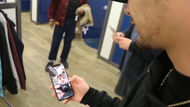 Подарил Дом Бездомному смотреть онлайн