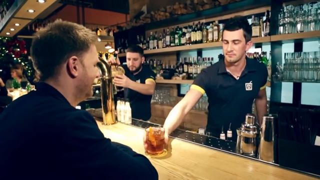 Bar advertisement video смотреть онлайн