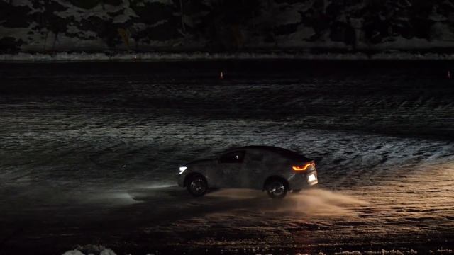 Renault Arkana засветилась живьём! Как вам? смотреть онлайн