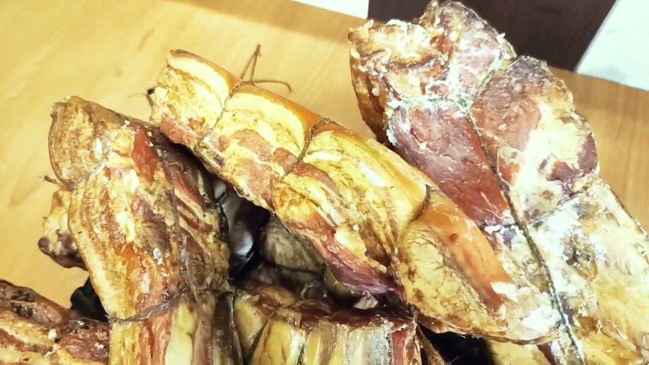 На Дзен канале "Казан домашний" новое видео "Грудинка горячего копчения Делаю деревенский деликатес" смотреть онлайн