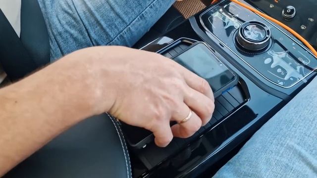 На сколько заявленный запас хода расходится с реальным? Тест трёх электромобилей Leap C11, Byd, Net смотреть онлайн