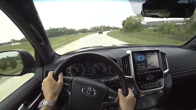 Toyota Land Cruiser 200 (2018) смотреть онлайн