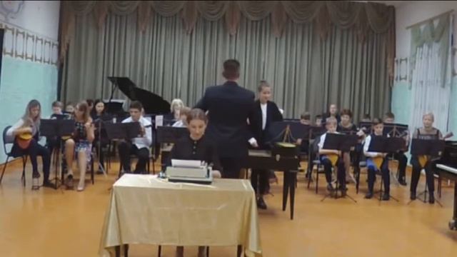 Оркестр ДШИ г. Новомосковск (Л. Андерсон"Пьеса для пишущей машинки..."; А. Бызов "Сани" смотреть онлайн