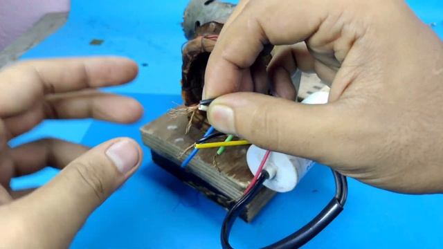 I Make 6000W Simple Powerful 220v Generator From Fan Permanent Magnetic Motor