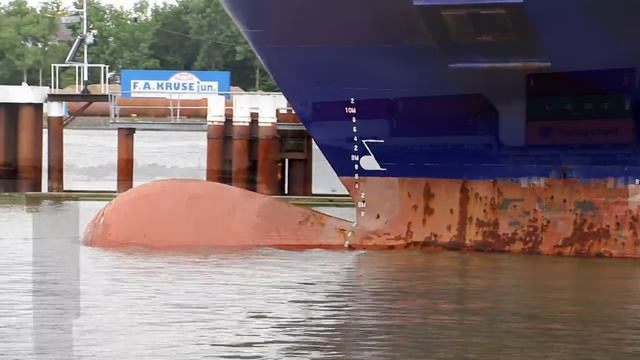 Shipspotting in Brunsbüttel am Nord-Ostsee Kanal смотреть онлайн