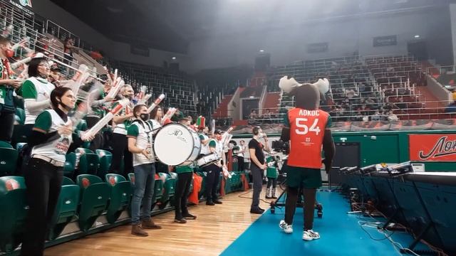 Жизнь в движении! Ведущий экономист Дирекции по ремонту ТПС Елена Антонова о любви к волейболу смотреть онлайн