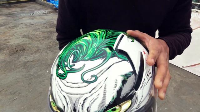 Apex DC ? Joker Special Edition Helmet? || AXOR || Kia helmet hai yaar?#joker #dc #axor смотреть онлайн