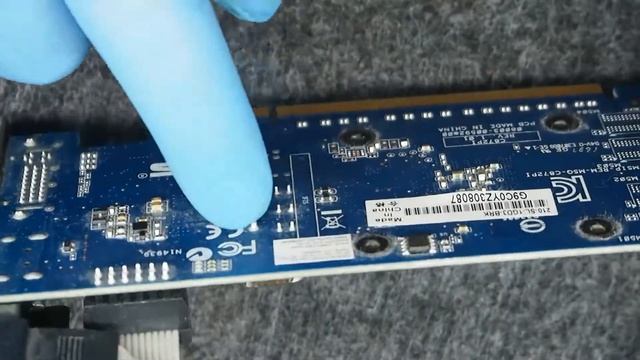 Mantenimiento a una tarjeta gráfica Asus Geforce 210 смотреть онлайн