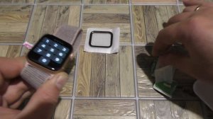 Как наклеить защитное стекло на часы Apple Watch 4