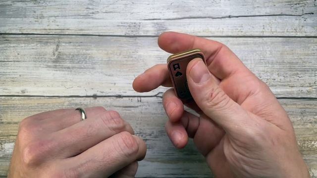 Lautie AA Shuffle V2 Fidget Toy. Fablades Full Review смотреть онлайн