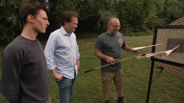 ARROWS vs ARMOUR 2 - Does mail stop arrows? смотреть онлайн