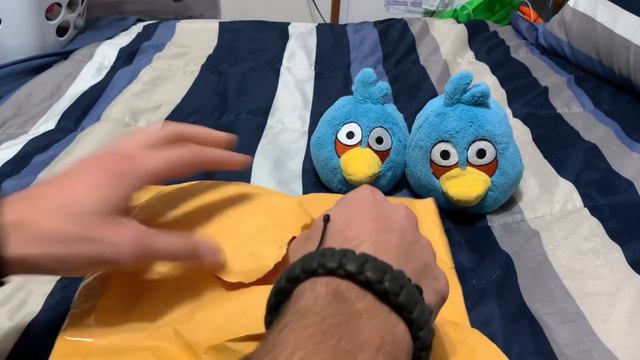 Plush Unboxing #19(Angry Birds Stella & Blues) смотреть онлайн