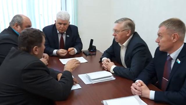 Жители 6 домов по улице Карпинская рискуют остаться без холодной воды смотреть онлайн