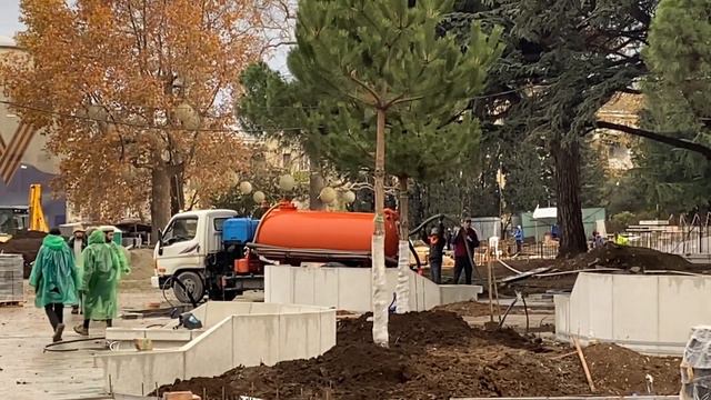 Ялта. ВОТ ЧТО НА ГЛАВНОЙ ПЛОЩАДИ. Крым 2022. смотреть онлайн