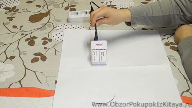 Зарядное устройство + 2 батареи типа Крона (9В-6F22) Li-ion Soshine. Распаковка 2018. смотреть онлайн