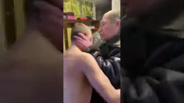 монгол с Комариком дерутся