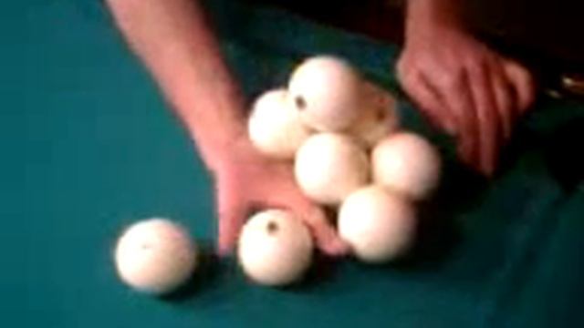 8 бильярдных шаров одной рукой смотреть онлайн