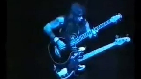 Steve Harris Best Bass Solo Live - Iron Maiden