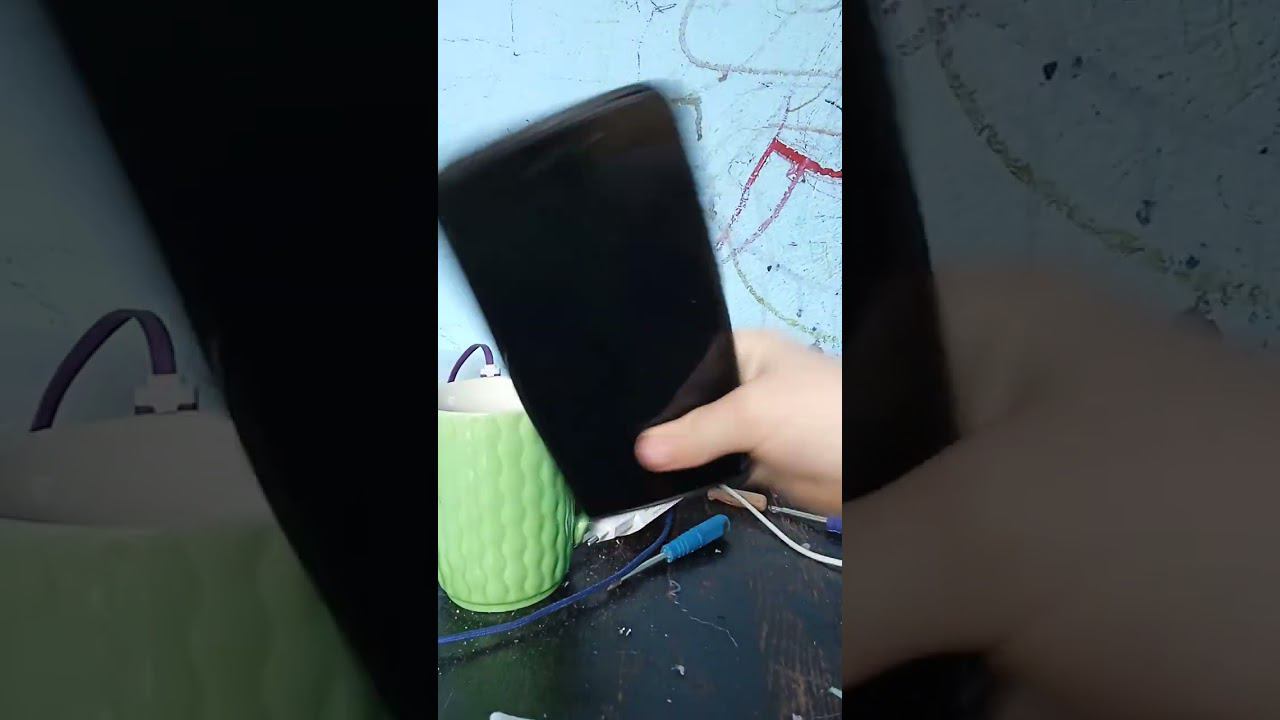 креплю экран на телефоне 2020 года смотреть онлайн