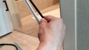 Стык плитки и ламината