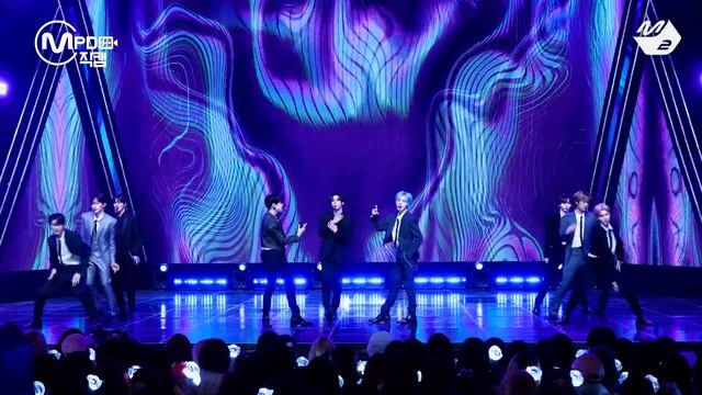 [MPD직캠] 크래비티 직캠 8K 'Groovy' (CRAVITY FanCam) | @MCOUNTDOWN_2023.3.16 смотреть онлайн
