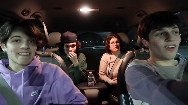 CHRIS AND NICK LEARN TO DRIVE *matt is scared* смотреть онлайн