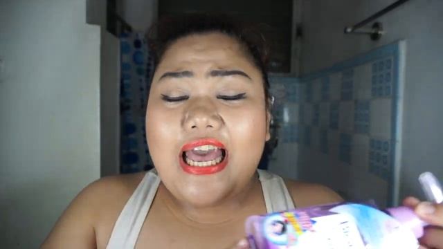 Biore Cleansing Oil Review + Demo смотреть онлайн