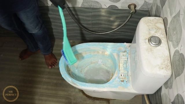 How To Clean Toilet Using Tooth Paste