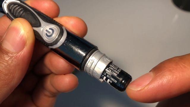 Gillette Power - How to Change Battery смотреть онлайн