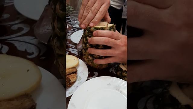 Проктикуемся как правильно надо резать ананас смотреть онлайн