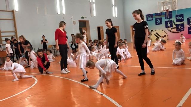 Отчетный урок балетной школы .Уфа смотреть онлайн