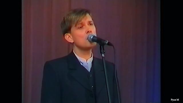 Олег Погудин "Под небом Парижа" смотреть онлайн