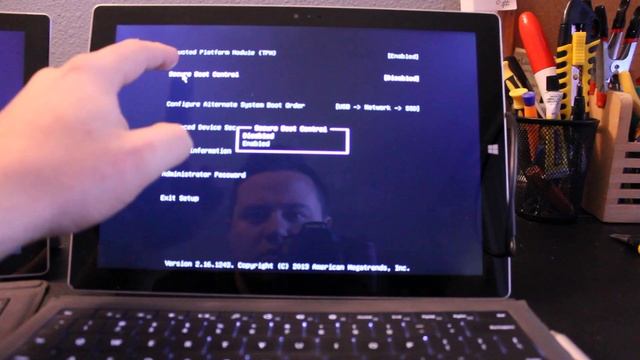 How to FIX Red screen on Surface Pro смотреть онлайн