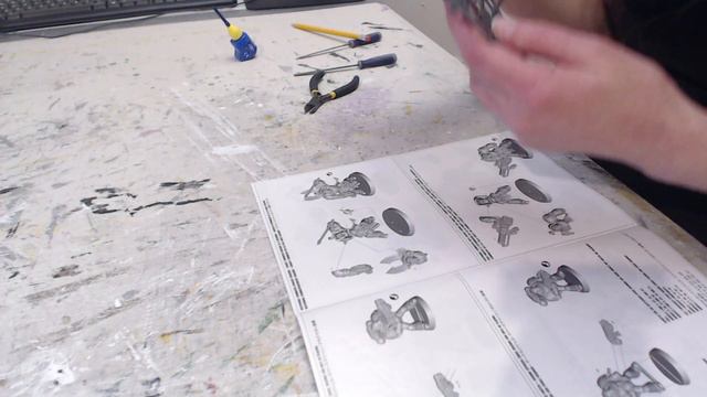 Tey Makes Warhammer 40k Dark Vengence Box Pt 2 смотреть онлайн