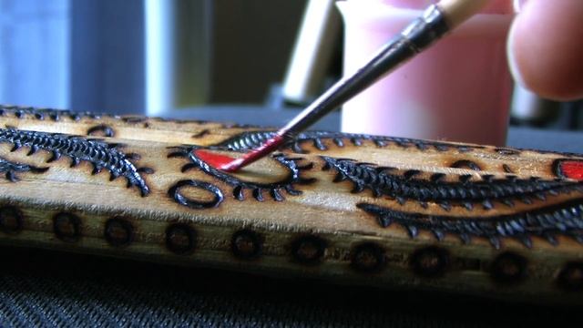Выжигание. Сказочный меч для ребенка./Pyrography on a Sword. смотреть онлайн