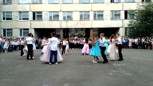 Школьный вальс 2019 Школа 308 г. Киев смотреть онлайн