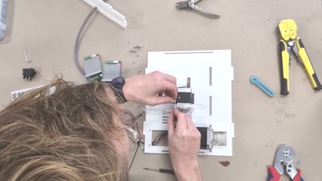 Multi-directional Wire Winder build. Left, Right, forwards & Reverse without unraveling | Stojko смотреть онлайн