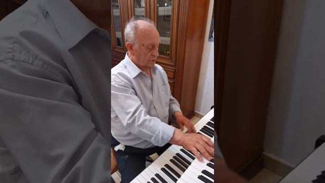 Pinto cover "C'era una volta il west*di E. Morricone. Noi смотреть онлайн