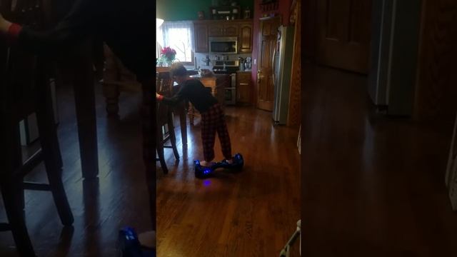 Ethan Hoverboard Bag Of Tricks day one смотреть онлайн